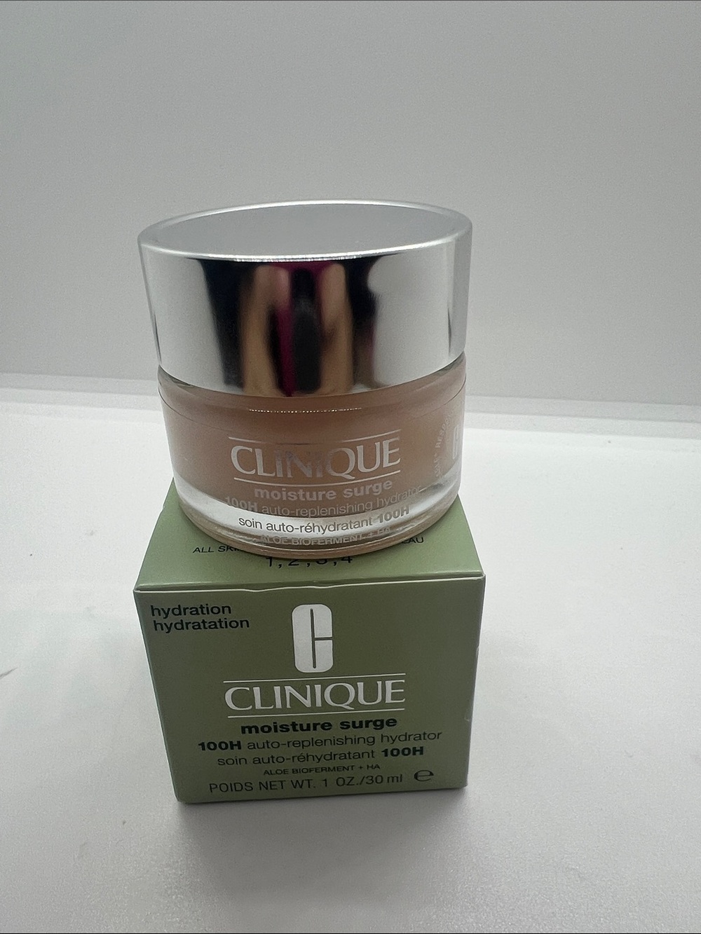 Clinique Moisture Surge Hydrator - Pink Jar with Silver Lid